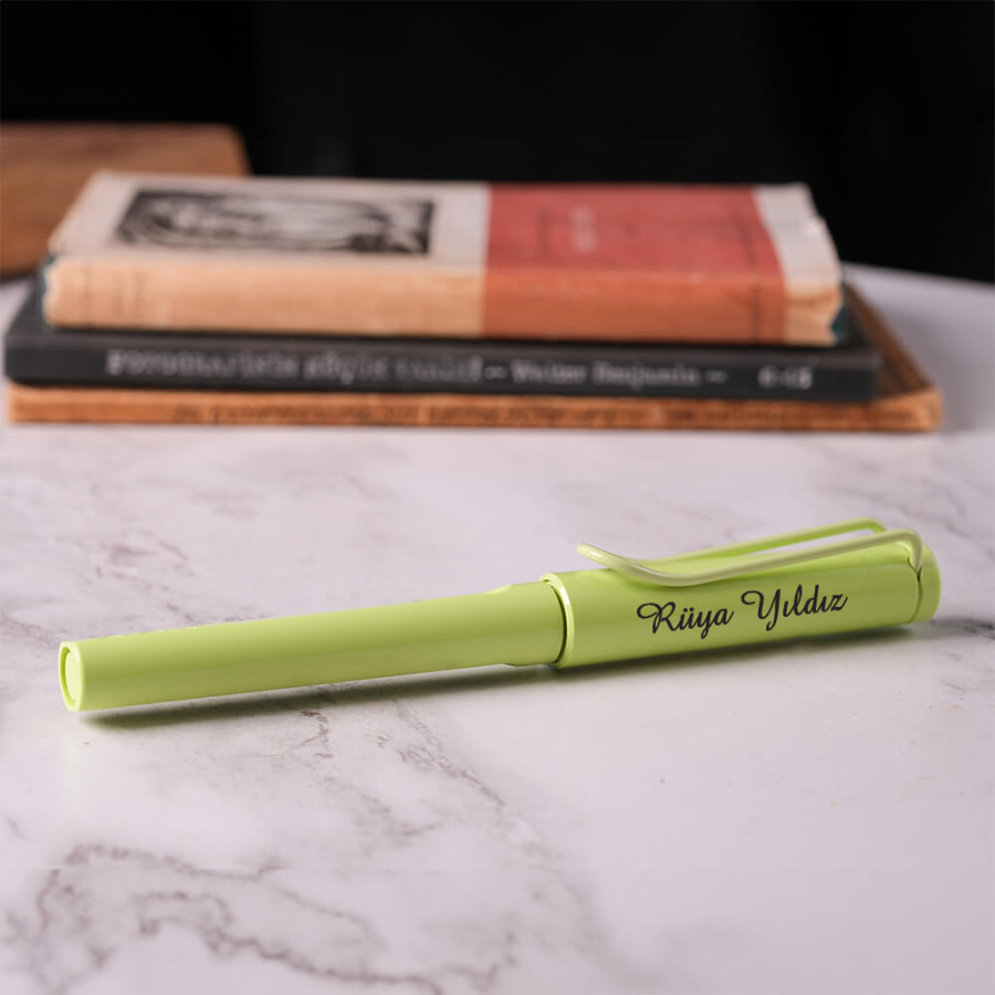 Kişiye Özel Lamy Safari 2023 Limited Edition Dolma Kalem M Uç Spring Green - LAMY